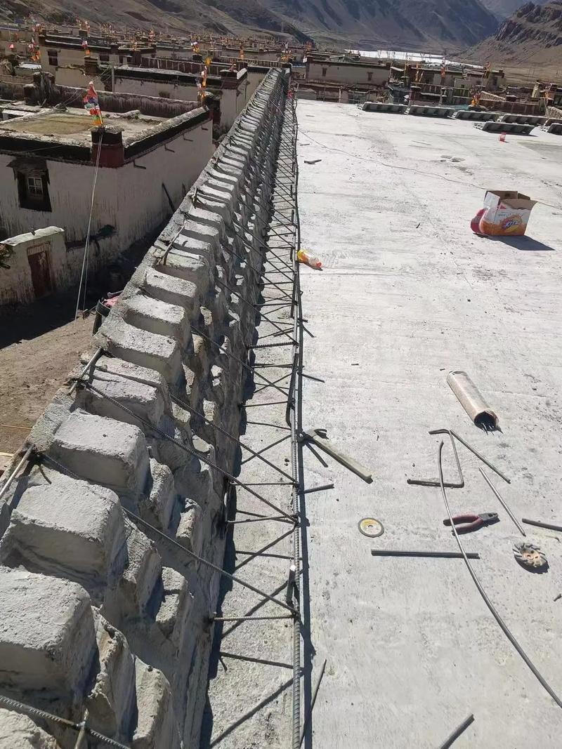 匠心傳承，裝點(diǎn)雪域 南木林唯美藏式坨坨裝飾材料，構(gòu)筑獨(dú)特建筑美學(xué)